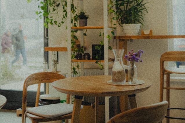 declutter small space to simplify life at home