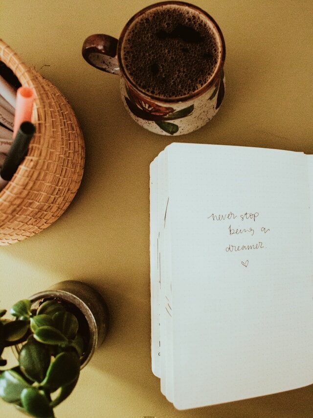 simple living tools for decluttering and mental clarity